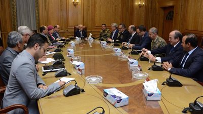 العصار يناقش مع رئيس شركة بريتا الإيطالية أوجه التعاون المشترك