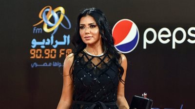 رانيا يوسف تفجر مفاجأة عن أجرها في رمضان المقبل