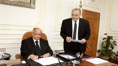 محافظ القاهرة يعتمد مواعيد امتحانات نهاية العام للابتدائية والإعدادية والنقل