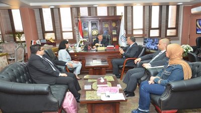 ممثلو وزارة التخطيط في جولة لمحافظتي بني سويف والغربية للتعريف بجائزة التميز الحكومى