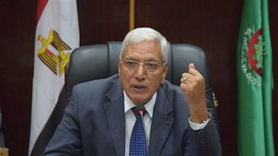 محافظ الدقهلية لرؤساء المراكز والمدن: لا تأخير لمصالح المواطنين