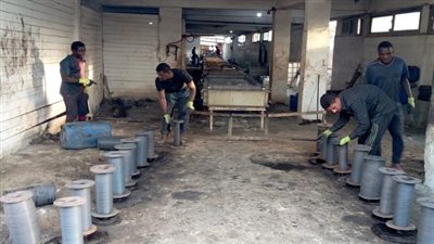 البيئة تنفذ حملة لفحص عوادم السيارات بالشرقية وتفتش على عدد من مصانع العاشر من رمضان