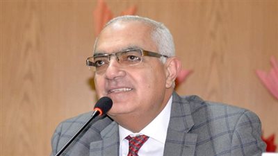 جامعة المنصورة.. منح 500 جنيه مكافأة تشجيعية لجميع العاملين 