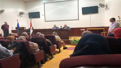 صحة السويس تنظم مؤتمر جماهيرى للعاملين لمناقشة التعديلات الدستورية 