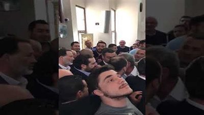 شاهد| موقف محرج لرئيس وزراء لبنان: 