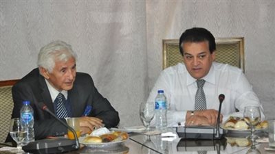 وزير التعليم العالي يؤكد ضرورة وضع خطة تسويقية متكاملة للأنشطة الرياضية داخل الجامعات المصرية