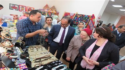 المالية تستضيف معرض  التراث المصري والحرف اليدوية والمنتجات الزراعية لأهالي المدن الحدودية