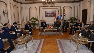 وزير الدفاع والإنتاج الحربى يلتقى وزير دفاع جمهورية البرتغال