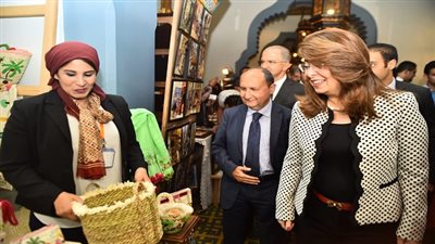 وزيرة التضامن الاجتماعي تفتتح معرض الحرف اليدوية