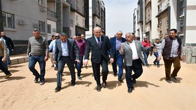 الجزار يشدد على تفعيل الضبطية القضائية لوحدات الإسكان الاجتماعي
