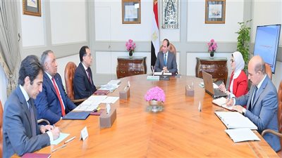 توصيات اجتماع الرئيس السيسي مع رئيس الوزراء ووزيرة الصحة ورئيس هيئة الرقابة الإدارية