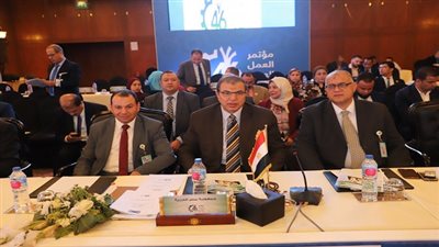 مؤتمر العمل العربي في ختام أعماله: تعزيز دور الاقتصاد الأزرق لدعم فرص التشغيل