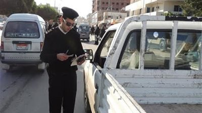 المرور تضبط 3249 مخالفة متنوعة أثناء القيادة على الطرق السريعة