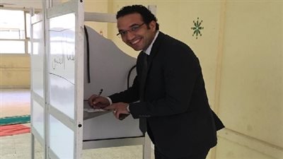 معاون وزير التموين يدلى بصوته في الاستفتاء على التعديلات الدستورية