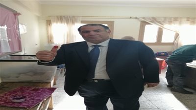 بالصور.. الاعلامى محمد فودة  يدلى بصوته فى الاستفتاء ويؤكد مظاهرة حب رسمها الشعب المصرى 