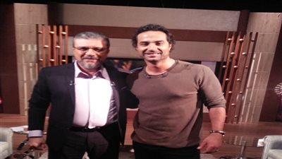  الليلة.. كريم فهمى ضيف عمرو الليثى بواحد من الناس على شاشة النهار 