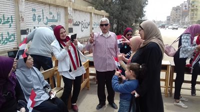 نائبة المنصورة تتفقد عدد من مقرات التصويت في الاستفتاء على تعديل الدستور