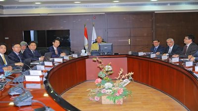 وزير النقل: التعاقد على 6 قطارات جديدة اضافة كبيرة لتدعيم الخط الثاني لمترو الانفاق