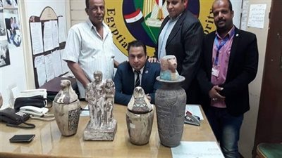 إحباط تهريب تمثال أثري بحوزة راكب بريطاني بمطار أسوان