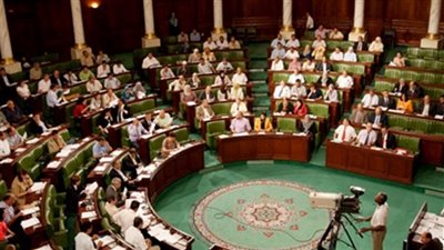 البرلمان الليبي يطالب بفتح تحقيق دولي بشأن الضباط الأجانب في طرابلس
