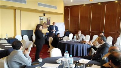 المعهد القومي للإدارة يعقد ورشة عمل لتحديد الاحتياجات التدريبية لعينة من المستويات الوظيفية 