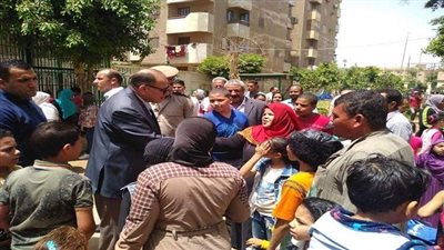 محافظ الفيوم يشارك المواطنين الإحتفال بعيد شم النسيم