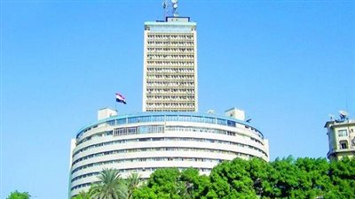 إذاعات وشاشات الوطنية للإعلام تحتفل بعيد العمال 