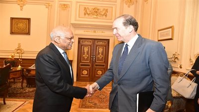 تفاصيل لقاء عبدالعال ورئيس 