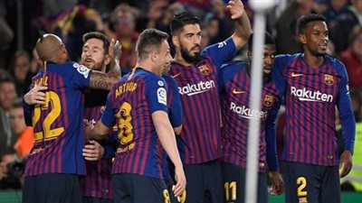 قبل العودة أمام ليفربول.. أزمة في برشلونة