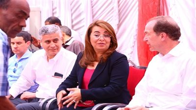 وزيرة التضامن الاجتماعي ورئيس مجموعة البنك الدولي يزورون الوحدة الاجتماعية بقرية كوبانية بمحافظة أسوان اليوم