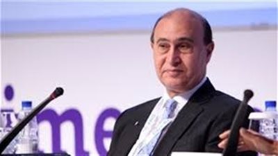 الفريق مُهاب مميش يشهد التشغيل التجريبي لأنفاق الإسماعيلية 