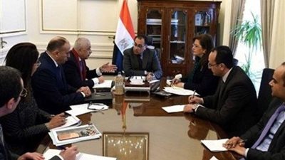 تابلت لكل وزير.. الحكومة تودع الملفات الورقية في اجتماعاتها