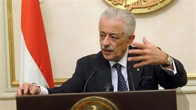 وزير التربية والتعليم يعتمد جدول امتحانات الدور الثاني للثانوية العامة بالسودان