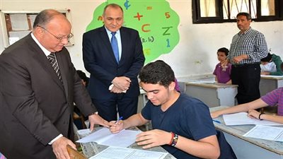 محافظ القاهرة يتابع سير امتحانات أخر العام للشهادة الإعدادية