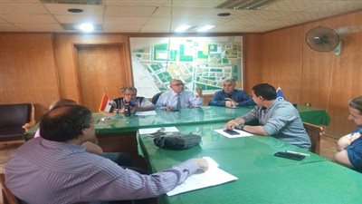 صرف المستحقات المالية لاطباء السويس المتعاقدين مع المستشفى العام