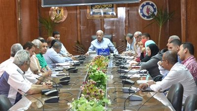 قيادات السويس تناقش استعدادات المحافظة لاستقبال بطولة كأس الامم الافريقية