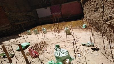 إيقاف أعمال مباني مخالفة بشارع محمد سليمان بالبساتين