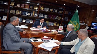 تعليم القليوبية يبحث استعداداته لاستقبال امتحانات الصف الأول الثانوي 