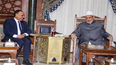 رئيس أكاديمية البحث العلمي يهنئ فضيلة الإمام الأکبر على مرور 940 عاماً على تأسيس الجامع الأزهر