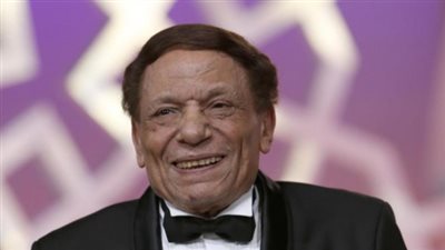 إسرائيلي يهنئ عادل إمام بعيد ميلاده.. ماذا قال؟