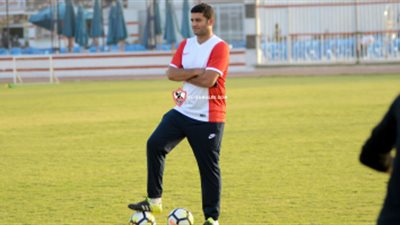 مدرب الزمالك يستعد لنهائى الكونفدرالية بالأذكار