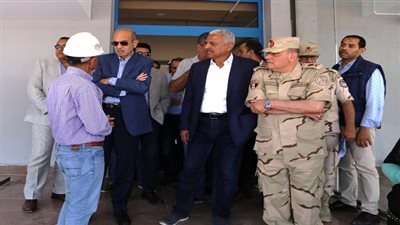 بالصور .. مساعد رئيس الجمهورية ووزير الشباب يتفقدون استاد السويس لمتابعة اعمال التطوير