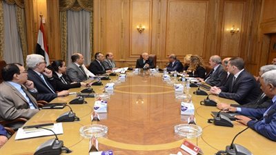 «العصار» يبحث سبل التعاون مع شركة 