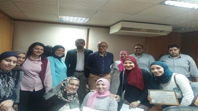 بالصور.. صحة السويس تكرم اطباء الاسنان المتميزين
