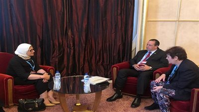 وزيرة الصحة تلتقي نظيرها الكوبي لتعزيز سبل التعاون في مجال اللقاحات والمستحضرات الحيوية