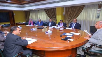 وزير النقل يوجه بتشكيل لجنتين لاعداد اللائحة التنفيذية للجهاز 