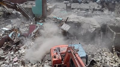 محافظ القاهرة: إزالة العشش والعقارات المقامة على أراضي الدولة المحيطة بترعة الطوارئ بالسلام