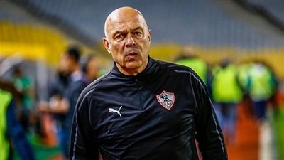 الزمالك يطيح بكريستيان جروس ويتمسك بمعاونيه