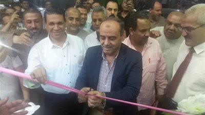 شلتوت يفتتح ويتفقد عددًا من المشروعات الانتاجية بالمدارس