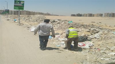 رئيس حى البساتين: رفع مخلفات القمامة من نهاية شارع الخمسين بالمعراج
